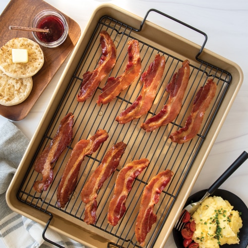 Nordic Ware Nonstick High-Sided Oven Crisp Baking Tray,Gold Perspective: top