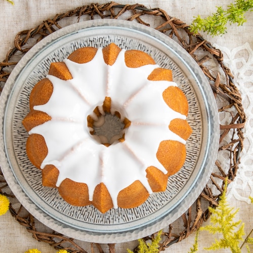 Nordic Ware® Original Bundt® Baking Pan - Copper, 1 ct - Kroger