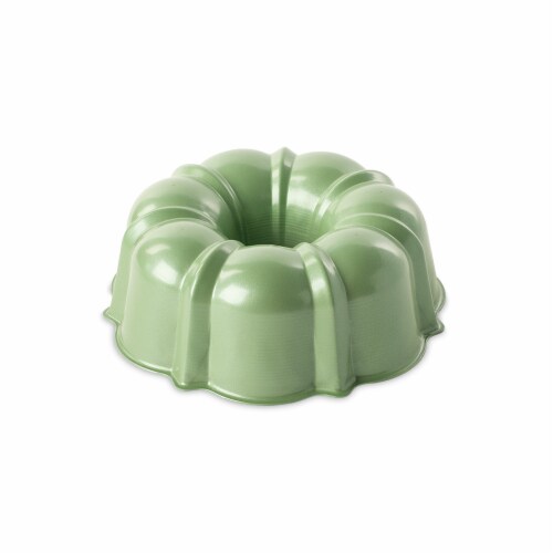 Fluted Cake Pan 9.75 , Nonstick for Bundt Cake Pan, Easy Release Dishwasher  Safe, 9.75 - Harris Teeter