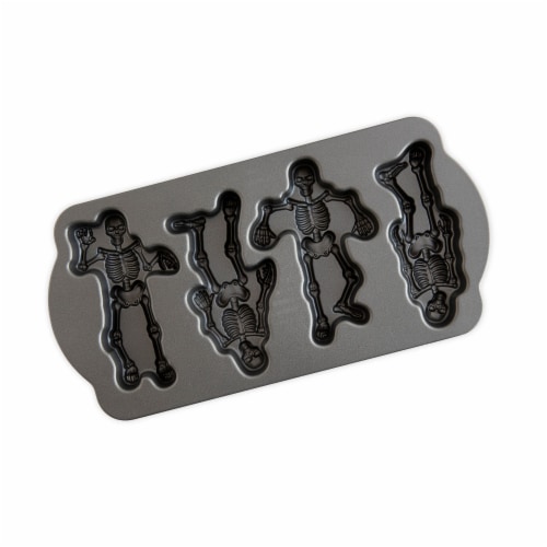 Spooky Skeleton Cakelet Pan Perspective: top