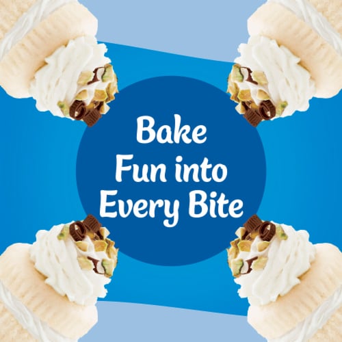 Pillsbury Moist Supreme White Cake Mix, 15.25 oz Box Perspective: top