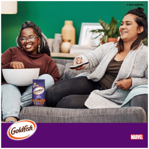 Goldfish® Marvel Studios Black Panther: Wakanda Forever Baked Cheddar Snack Crackers Perspective: top