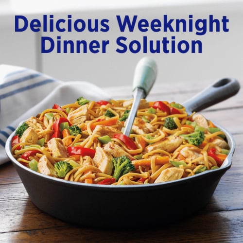 Birds Eye Voila! Chicken Stir Fry Frozen Meal Perspective: top