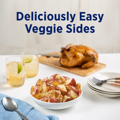 Birds Eye Steamfresh Roasted Red Potatoes With Garlic Butter Sauce Frozen Vegetable Perspective: top