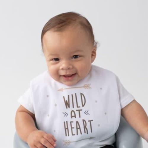 Neat Solutions® 5-Pack Boy Aspirational Water-Resistant Infant Bibs in Oatmeal/White Perspective: top