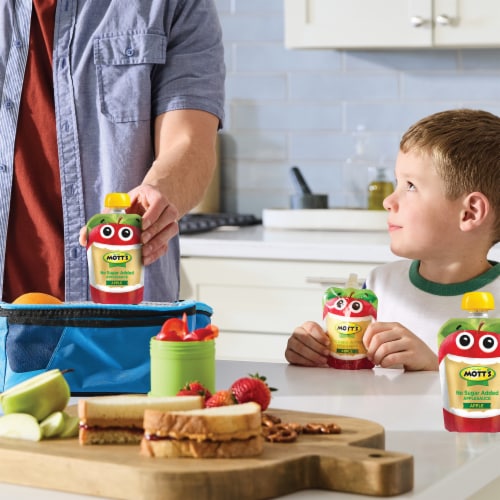 Mott's® Applesauce Pouches Perspective: top