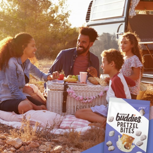 Chex Mix Muddy Buddies Pretzel Bites Cookies and Cream Snack Bag Perspective: top