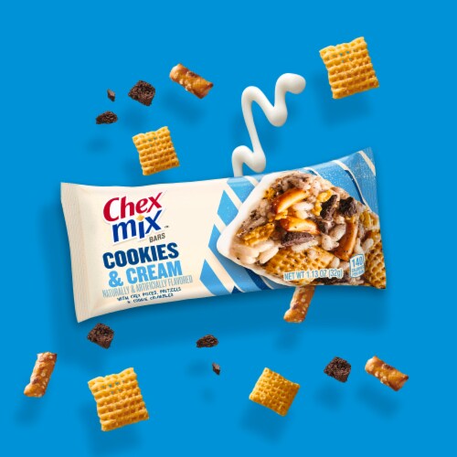 Chex Mix Cookies 'n Cream Bars Perspective: top