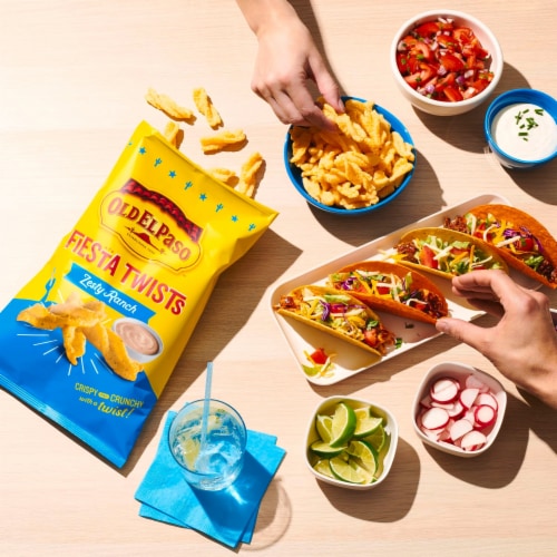 Old El Paso Zesty Ranch Fiesta Twists Crispy Corn Snacks Chips Bag Perspective: top