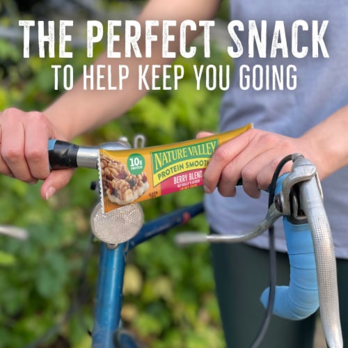 Nature Valley Protein Smoothie Berry Blend Snack Bars Perspective: top