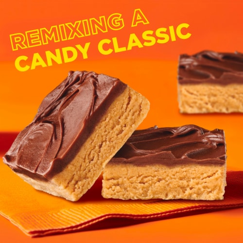 Betty Crocker REESE'S Peanut Butter No Bake Bars Mix With Frosting Perspective: top