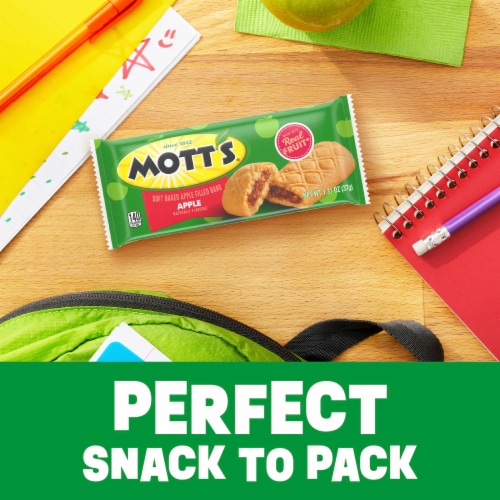 Mott's Apple Flavor Soft Baked Apple Filled Bars Perspective: top
