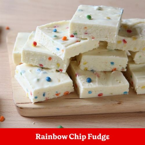 Betty Crocker™ Gluten Free Rainbow Chip Frosting Perspective: top
