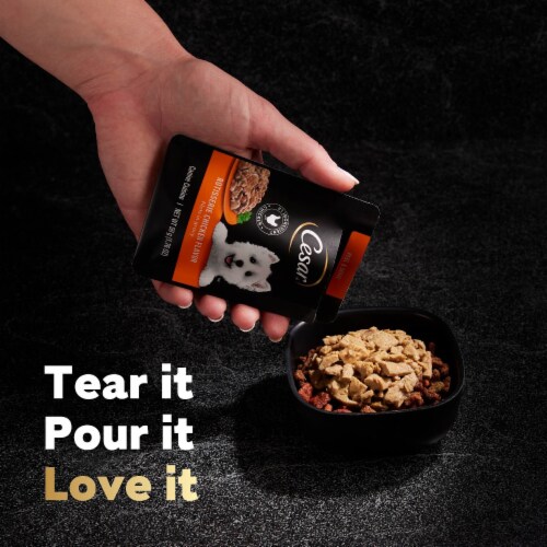 Cesar Filets in Gravy Wet Dog Food Mini-Pouch Rotisserie Chicken Perspective: top
