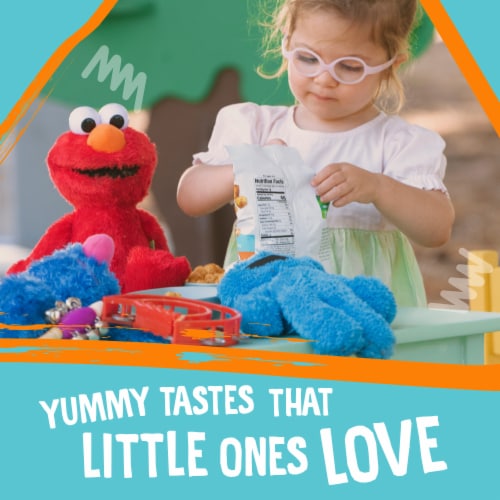 Earth's Best Organic Corn Puffs for Toddlers 2 Years Old and Up, Peanut Butter Flavor Perspective: top