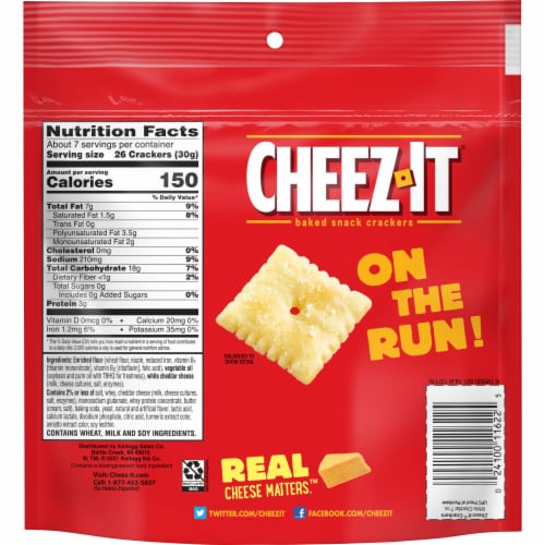 Cheez-It® White Cheddar Baked Snack Cheese Snack Crackers Grab Bag Perspective: top