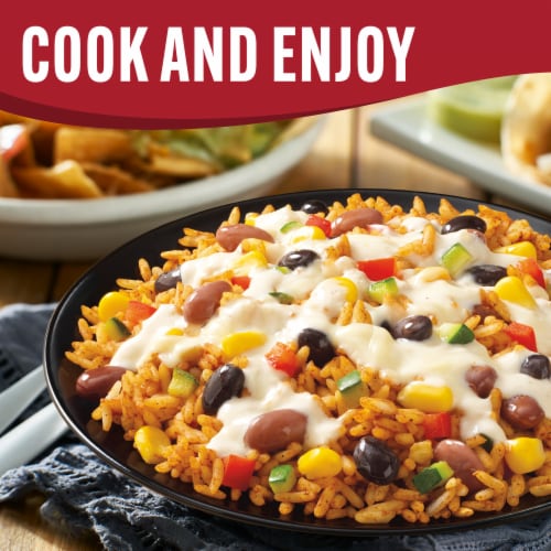 Smart Ones Zucchini Zesty Green Chile Sour Cream Sauce & Mozzarella Cheese Santa Fe Rice & Beans Perspective: top