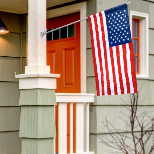 Annin Flagmakers Nylon US Flag & Pole Set Perspective: top