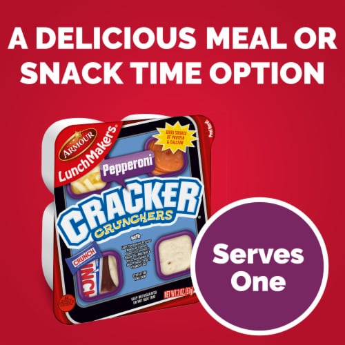 Armour LunchMakers Pepperoni & American Cheese Cracker Crunchers Meal Kit with Candy Bar Perspective: top
