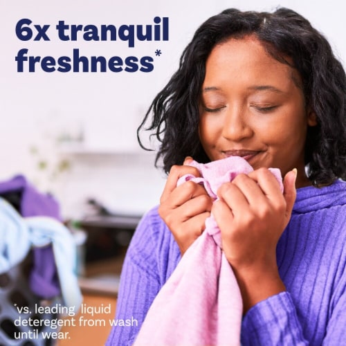 Downy Infusions Lavender and Vanilla Bean Calm In-Wash Scent Booster Beads Perspective: top