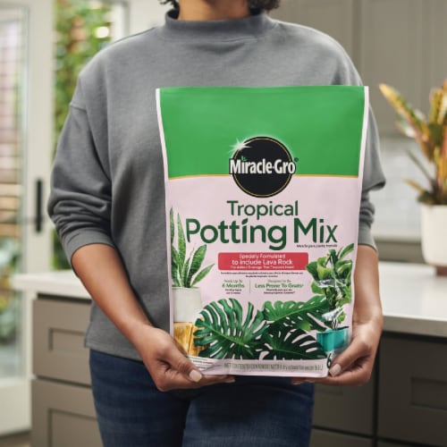Miracle-Gro® Tropical Potting Mix Perspective: top