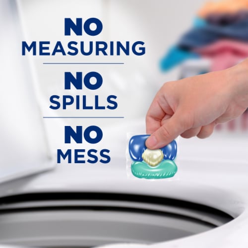 ARM & HAMMER Clean Burst Laundry Detergent 5-in-1 Power Paks Perspective: top