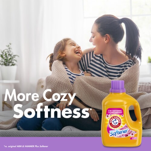 Arm & Hammer™ Plus Fabric Softener Orchard Bloom™ Liquid Laundry Detergent Perspective: top