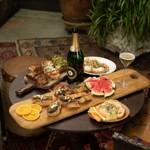 Gloria Ferrer Sonoma Brut Champagne California Sparkling Wine Perspective: top