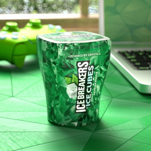 ICE BREAKERS Ice Cubes Spearmint Sugar Free Chewing Gum Bottle Perspective: top