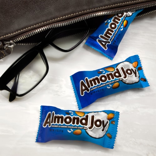 ALMOND JOY Coconut and Almond Chocolate Candy Bag Perspective: top