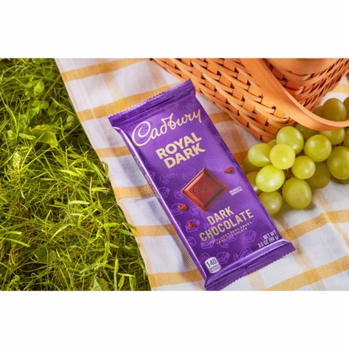 CADBURY ROYAL DARK Indulgent Semi Sweet Dark Chocolate Candy Bar Perspective: top
