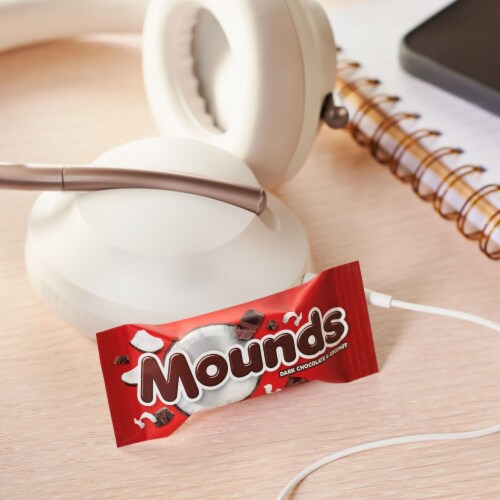 MOUNDS Coconut and Dark Chocolatey Snack Size Candy Bars Perspective: top