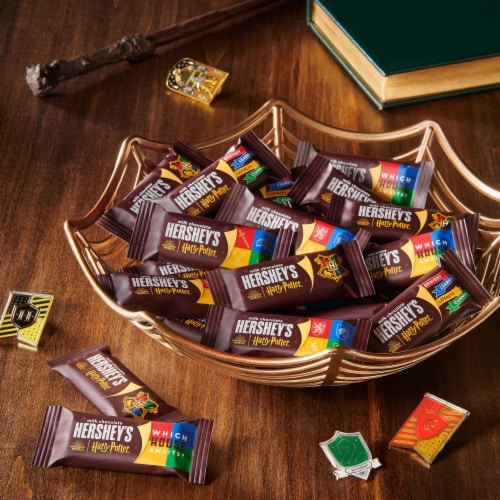 HERSHEY'S Milk Chocolate Harry Potter™ Snack Size Halloween Candy Bag Perspective: top