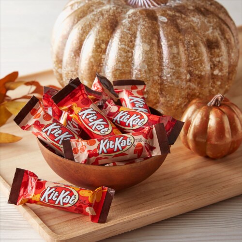 KIT KAT® Miniatures Milk Chocolate Wafer Halloween Candy Bag Perspective: top