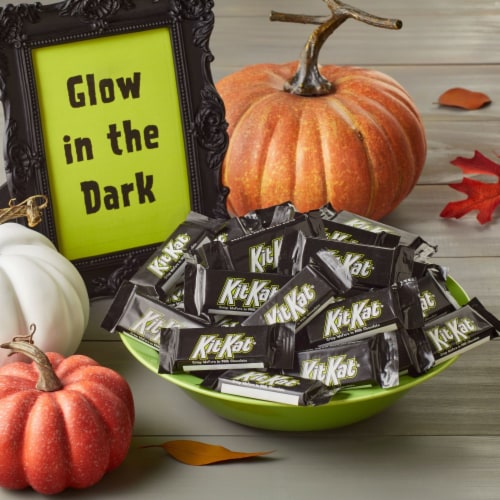 Kit Kat® Milk Chocolate Snack Size Halloween Crisp Wafers With Glow In The Dark Wrappers Perspective: top
