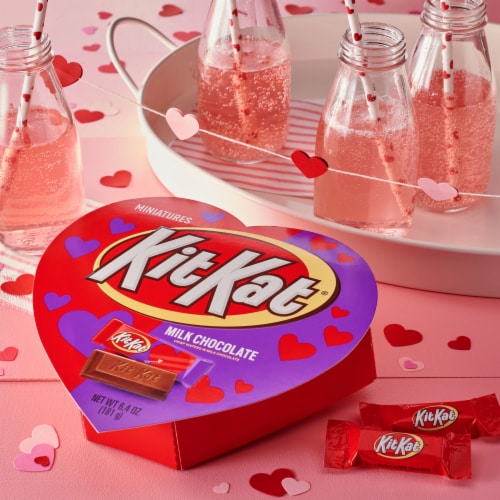 KIT KAT® Miniatures Milk Chocolate Wafer Bars Valentine Candy Gift Box Perspective: top