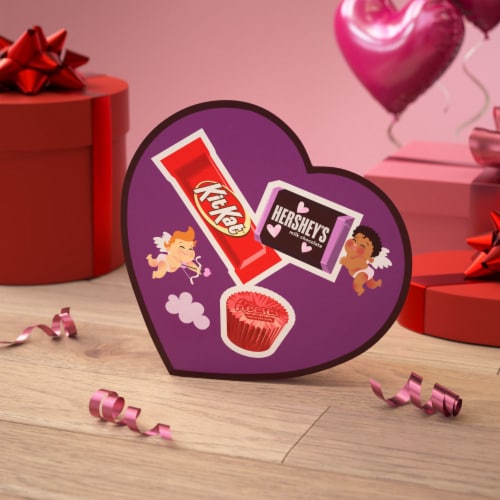 HERSHEY'S KIT KAT® and REESE'S Chocolate Valentine Candy Gift Box Perspective: top