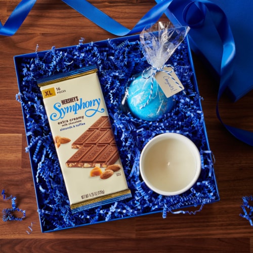 HERSHEY'S SYMPHONY Milk Chocolate Almonds and Toffee XL Candy Bar Perspective: top