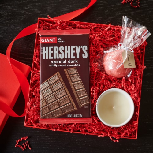 HERSHEY'S SPECIAL DARK Mildly Sweet Chocolate Giant Candy Bar Perspective: top