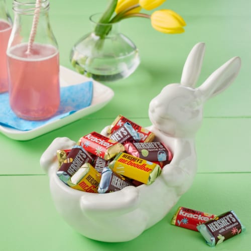 HERSHEY'S Miniatures Assorted Chocolate Easter Candy Variety Bag Perspective: top