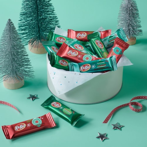 KIT KAT® Miniatures Milk Chocolate Wafer Christmas Candy Bag Perspective: top