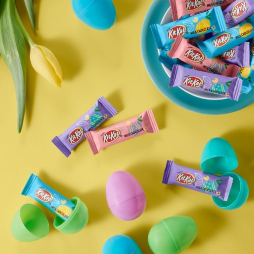 KIT KAT® Miniatures Milk Chocolate Wafer Easter Candy Bag Perspective: top