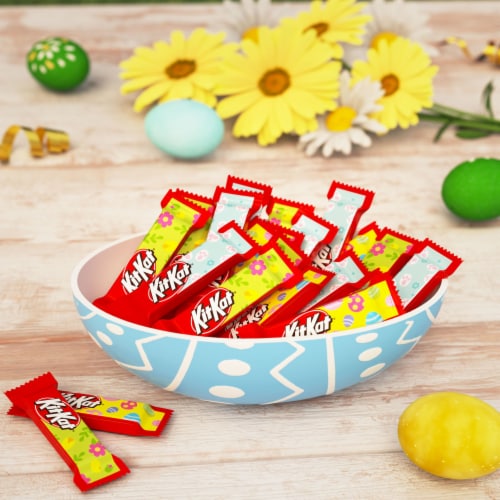 KIT KAT® Miniatures Milk Chocolate Wafer Easter Candy Bag Perspective: top