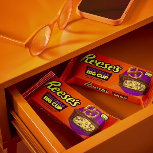 REESE'S STUFFED WITH PRETZELS Big Cup Milk Chocolate Peanut Butter Cups Candy King Size Pack Perspective: top