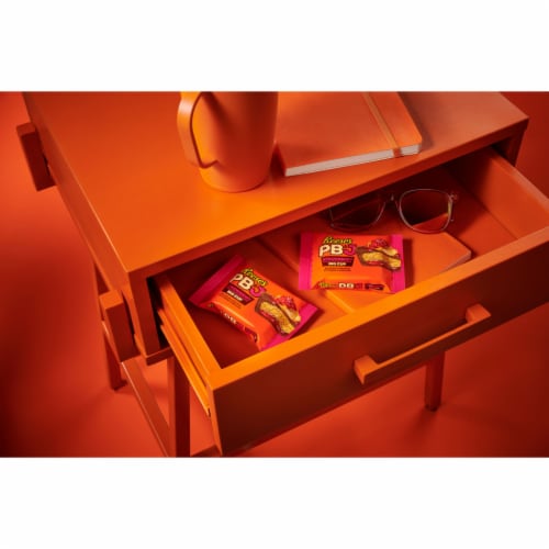 REESE'S Big Cup PB&J Strawberry Milk Chocolate Peanut Butter Cup Candy Pack Perspective: top