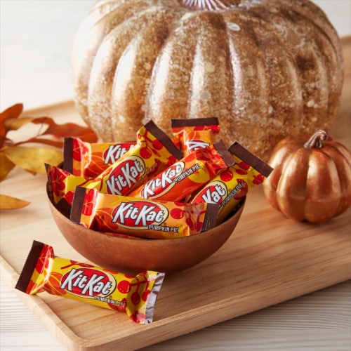 Kit Kat® Miniatures Pumpkin Pie Flavored Wafer Bars Perspective: top
