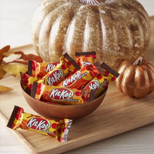 KIT KAT® Miniatures Pumpkin Pie Flavored Creme Wafer Candy Bars Halloween Bag Perspective: top