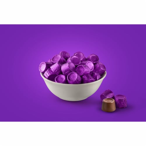 ROLO® Dark Chocolate Salted Caramels Candy Share Pack Perspective: top