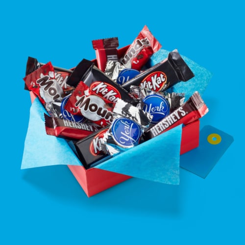 Hershey Assorted Dark Chocolate Flavored Snack Size Candy Party Pack Perspective: top