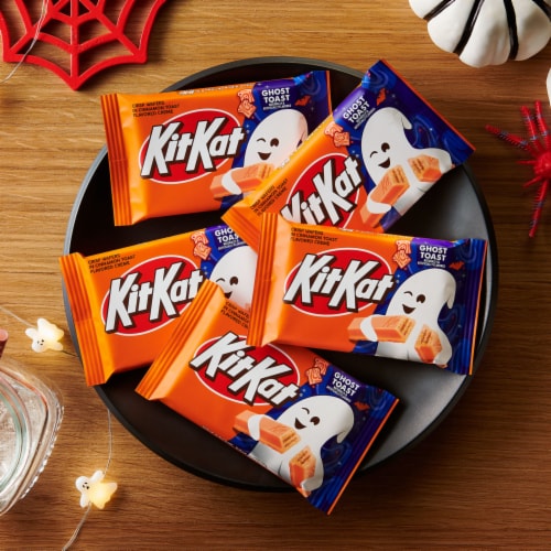 KIT KAT® Cinnamon Toast Flavored Creme Wafer Snack Size Halloween Candy Bar Perspective: top